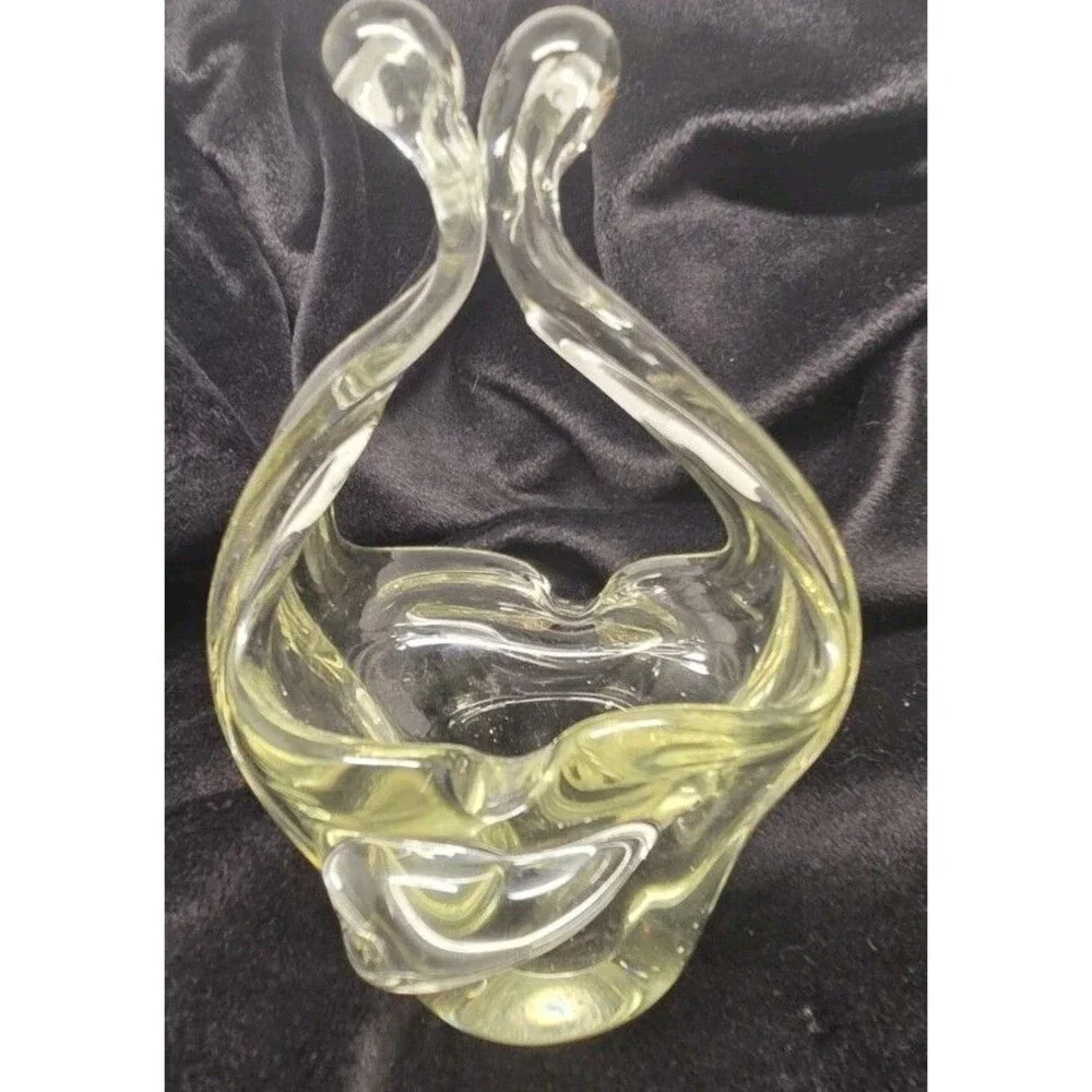 Vintage Clear Art Glass Basket Vase 6.25” Tuscany Style UV Pink Selenium Glow